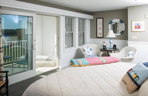 Glen Cove Hotel | Island View Inn