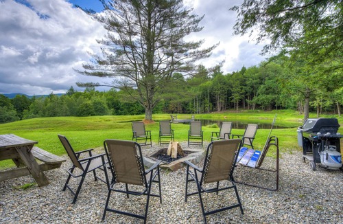 Jericho House | Jericho VT - Green Mountain Getaway.