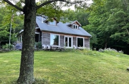 Franklin Cabin | Journey’s End: A Peaceful Cabin Getaway in the Catskills
