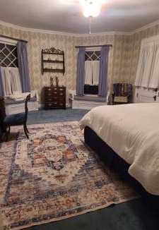 Norwich House | Joyful Manor