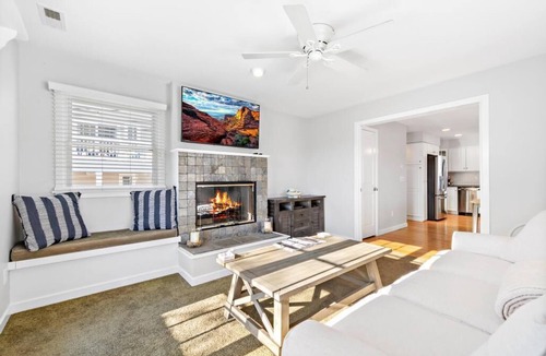 Beach Haven Terrace House | Just Beachy - Updated, Oceanside Home, 3 min walk to the beach, close to it all!