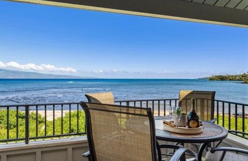 Kahana House | Kahana Village 33 · KHV 33 Oceanfront 2BD Villa Spectacular Ocea