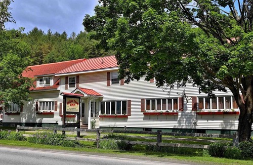 Pittsfield House | Killington area entire Inn to yourself! 14bd/15bth