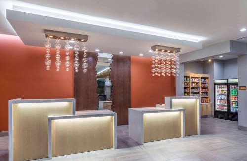 Channelview Hotel | La Quinta by Wyndham Houston East at Sheldon Rd