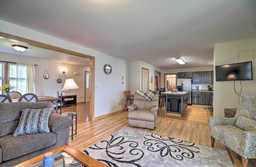 St. Albans House | Lake Champlain Home w/Decks, Kayaks & Fire Pit!