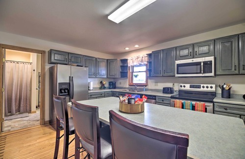 St. Albans House | Lake Champlain Home w/Decks, Kayaks & Fire Pit!