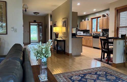 South Hero House | Lake Champlain Lakefront House