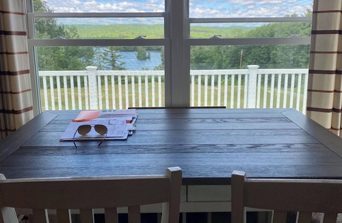 Vienna House | Lake Front Life! Private Dock for 16+, HotTub, Boating, 6 Kayaks & Theatre Room