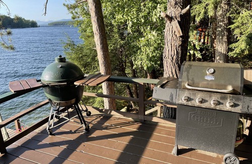 West Alton House | Lake Winnipesaukee/Year round family house, 9min to Gunstock Mtn.
