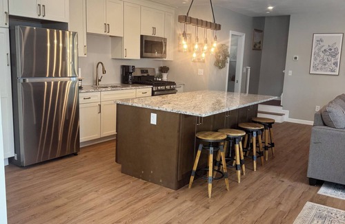 Lochmere House | Lake Winnisquam 4BR/3.5BA- Year-Round Fun for Families and Groups