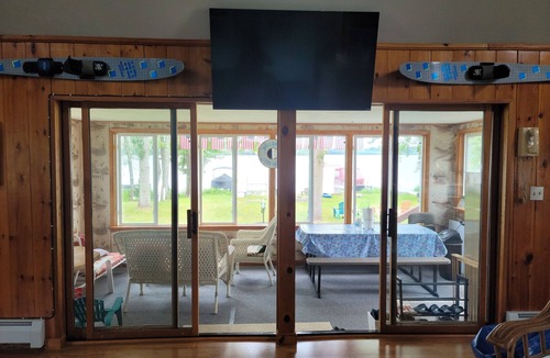 Sennett Cottage | Lakefront Cottage in Upstate New York