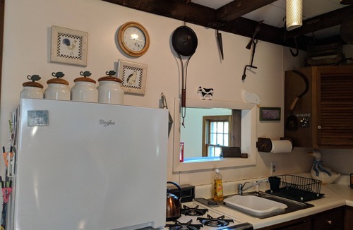 Wells Cottage | Lakefront Cottage w/Breathtaking Views! Hiking.PaddleBoat.Doc.Fishing.WiFi