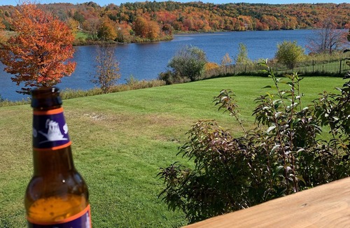 Whitingham Cabin | Lakefront House with Stunning Views and Great Room