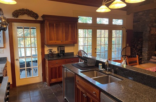 Forest Dale House | Lakefront Retreat 20 minutes from Middlebury