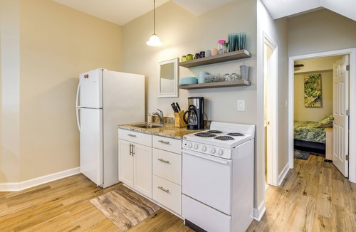 Bracey Apartment | Lakefront Retreat w/Dock, Patio & Grill in Bracey