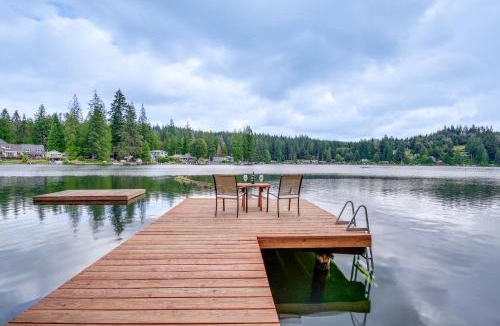 Lake Roesiger House | Lakefront Snohomish Home about 13 Mi to Historic Dtwn