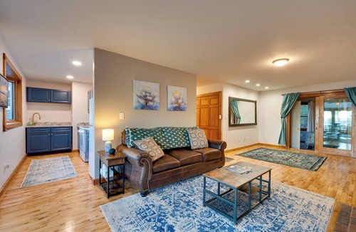 Newport Apartment | Lakeside Couple's Escape w/Dock in Newport!