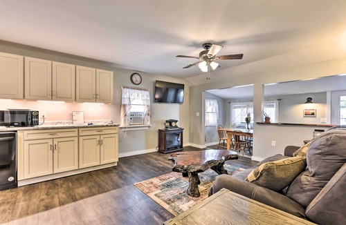 Lodi Cottage | Lakeside Lodi Hideaway w/Dock & Nearby Parks