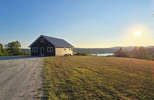 Beebe Plain House | Lakeview Retreat in Derby VT – 3BR/2BA Overlooking Salem Lakes