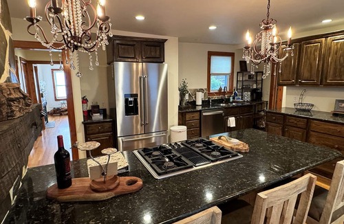 Danvers House | Large, Comfortable & Conveniently located Home