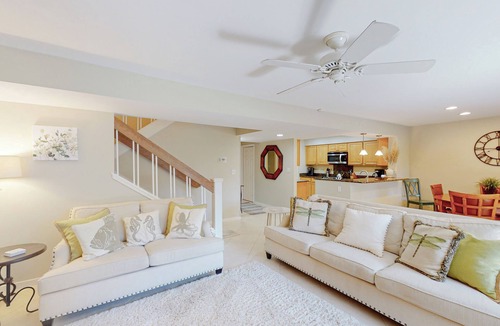 Palmetto Dunes Villa | Large Villa With Many Updates Overlooking George Fazio Golf Course!