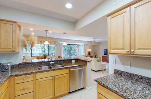 Palmetto Dunes Villa | Large Villa With Many Updates Overlooking George Fazio Golf Course!