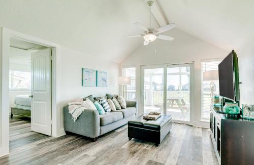 Terramar Beach House | Las Palmas Retreat