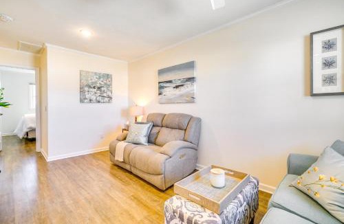 Lavallette Apartment | Lavallette Apartment with Patio - Walk to the Beach!