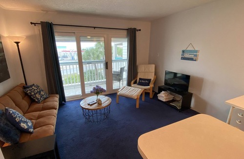 Galveston Condo | Let This Be Your Happy Place, Condo On Seawall