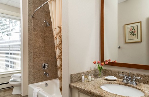 Monroe Ward Hotel | Linden Row Inn