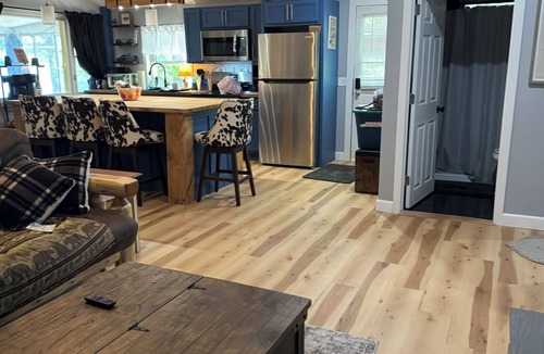 Gilmanton Cottage | Linkys cabin on Shellcamp lake in Gilmanton, perfect getaway!