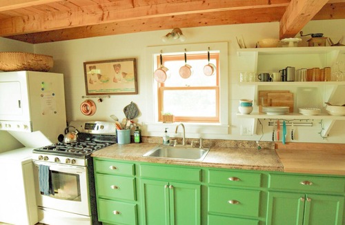 Adamant Cabin | "Little House" a sweet cabin near Montpelier & Maple Corner, Calais, Vermont