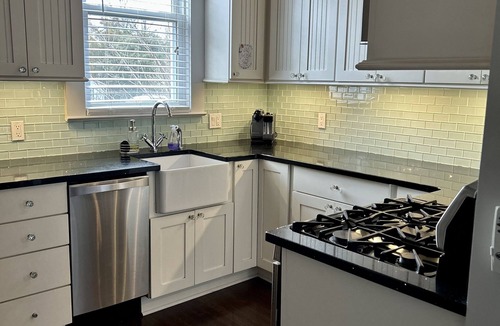 Manasquan Apartment | Live Like a Local - Best of Both Worlds Summer Rental - Manasquan Town & Beach!