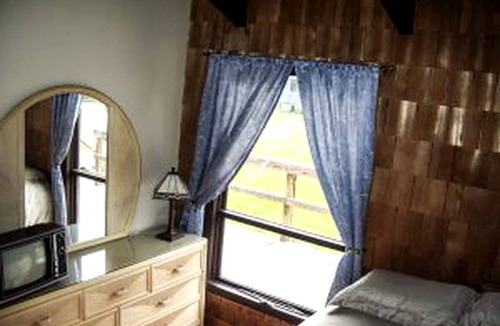Ursina Cabin | Lodge ∙ 1 bedroom ∙ 2 guests