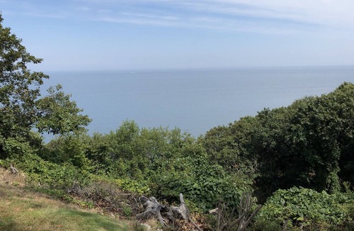 Wading River RV Rental | Lodge overlooking Long Island Sound