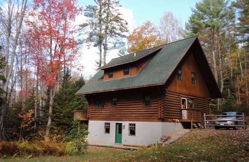 Woodsville Cabin | Log Home in Forest Setting, with Lake Privileges @ Mountain Lakes Community
