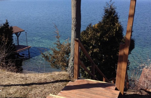 Sheldrake Cottage | "Longview": FLX Lakefront Cottage w/Beachfront, Dock & Complimentary FLX Wine!