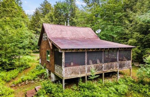 Schroon Lake House | Lost Pond Cabin