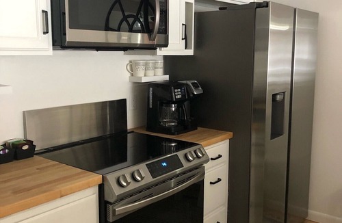 Brownsville House | Lovely 2 Bedroom Townhouse on Ascutney Mountain