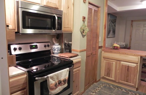 Newbury House | Lovely rental in tranqil setting, minutes from Plum Island & NBPT