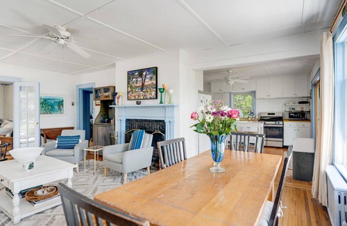 Silver Beach House | Lovely Shelter Island cottage with panoramic bay views, secluded, screened.