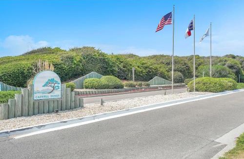 Caswell Beach House | Lucky Oaks