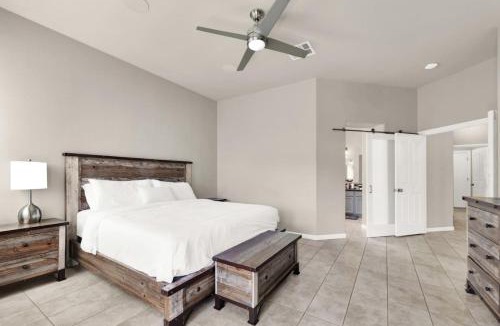 Silverado Ranch House | Lux 3BR Oasis Near Strip with Heated Pool and Jacuzzi