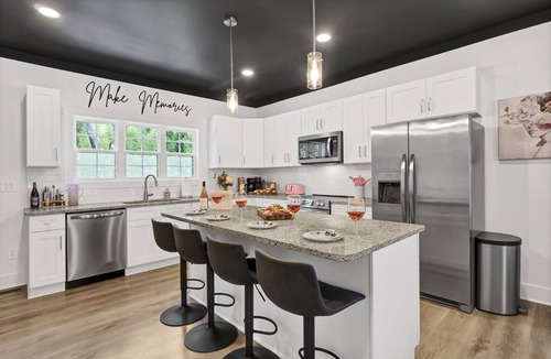 Mount Airy House | Luxe Cottage; Stroll to Main St, Hot Tub, Games, FirePit, CornHole, Fenced Yard