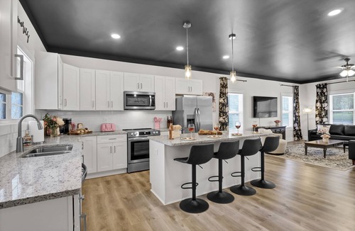 Mount Airy House | Luxe Cottage; Stroll to Main St, Hot Tub, Games, FirePit, CornHole, Fenced Yard