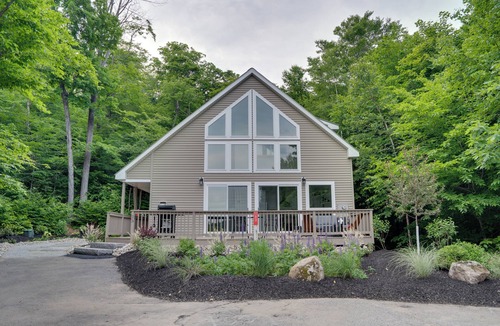 Intervale House | Luxe Mountain Escape ~ Sauna ~ Hot Tub ~ Pool Table ~Arcade Games~ Massage Chair