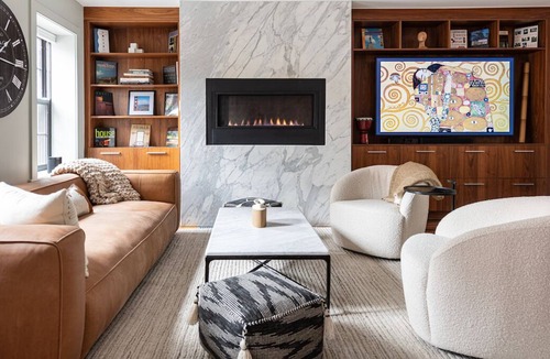 Columbus House | Luxurious and Spacious Townhome Walking distance to Back Bay, The Common, & more