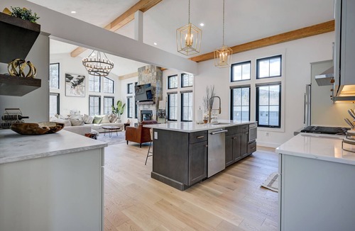 Intervale House | Luxurious Newly Built 4-bedroom house in charming Bartlett/North Conway Area