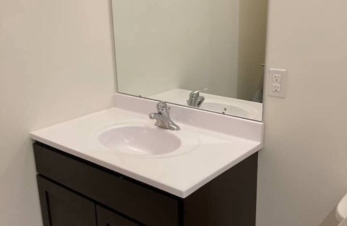 Neptune City Apartment | Luxury 1 br 10 minutes from 5 of the top beaches!