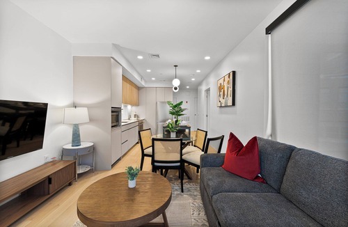 D Street - West Broadway Apartment | Luxury 1BR Next to Broadway Southie 6133